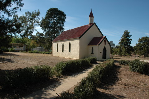 Gundaroo - Accommodation Nelson Bay 1