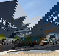 Harbour Town Premium Outlets - Accommodation Nelson Bay