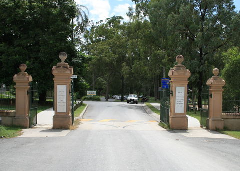 Kalinga Park Memorial - Accommodation Nelson Bay 0