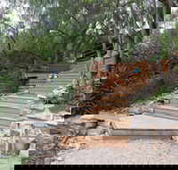 Looking Glass Garden - Accommodation Nelson Bay