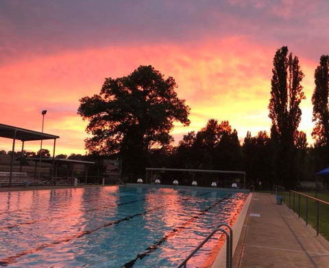Molong Swimming Pool - Accommodation Nelson Bay 1