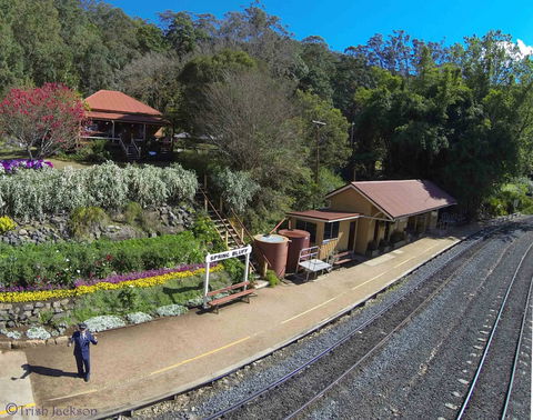 Spring Bluff Railway Station - Accommodation Nelson Bay 0