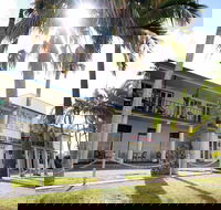 Theodore - Accommodation Nelson Bay