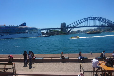 Iconic Sights Of Sydney Tour With FREE Photography Package - Nelson Bay Accommodation.com 7
