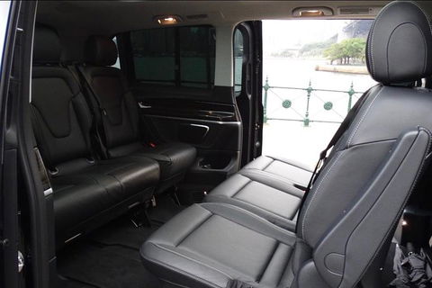 REGAL - Luxury Airport Round Trip, Bespoke Premium Transfer And Tours - Accommodation Nelson Bay 3