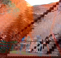 Uluru Sacred Sites Tour - Accommodation Nelson Bay