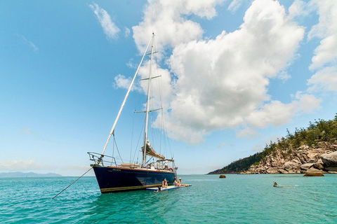 Magnetic Island Sailing BBQ Lunch Cruise - Accommodation Nelson Bay 0