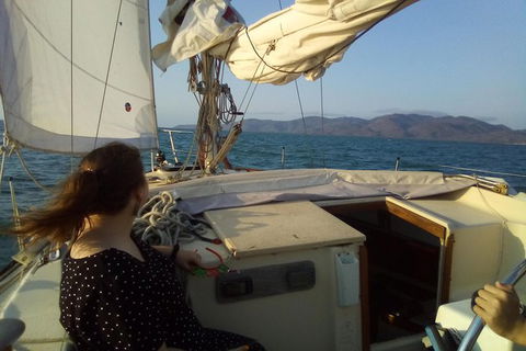 Sailing Boat Overnight Live Aboard Experience Townsville - Accommodation Nelson Bay 2