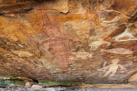 Half Day Aboriginal Rock Art Experience In Queensland - Nelson Bay Accommodation.com 2