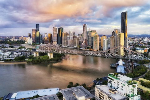 Brisbane Airport Transfers : Brisbane To Brisbane Airport BNE In Luxury Car - Accommodation Nelson Bay 5