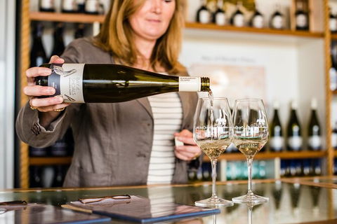 Gourmet Food And Wine 4WD Tour In Kangaroo Island - Accommodation Nelson Bay 6