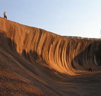 Wave Rock - Accommodation Nelson Bay