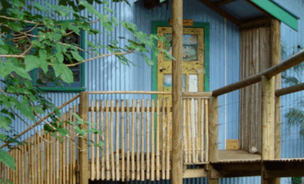 Blue Poles Gallery - Accommodation Nelson Bay