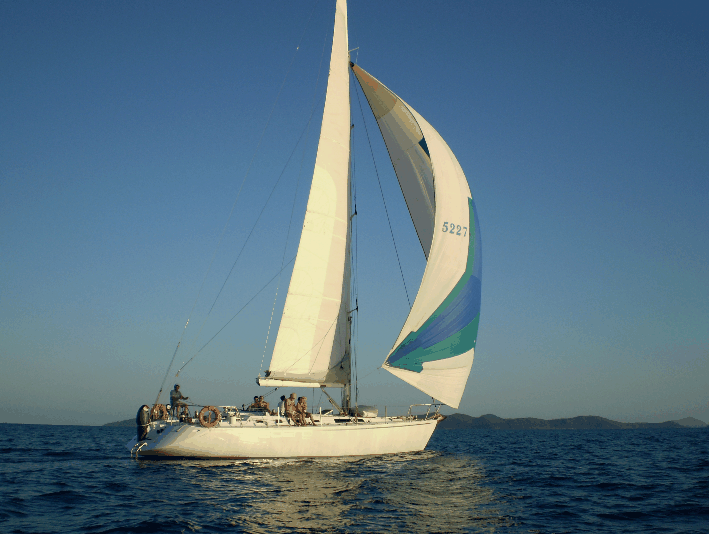 ISail Whitsundays - Accommodation Nelson Bay