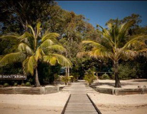 An Island Hideaway - Accommodation Nelson Bay 1