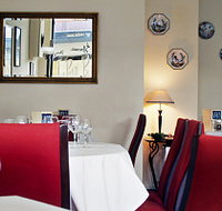 Le Petit Bourgeois - Accommodation Nelson Bay