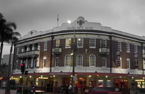 Crows Nest Hotel - Accommodation Nelson Bay 0