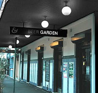 Duck  Swan Hotel - Accommodation Nelson Bay
