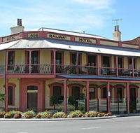 Railway Hotel - Accommodation Nelson Bay