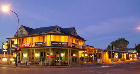 Torrens Arms Hotel - Accommodation Nelson Bay 0