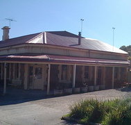 Old Bush Inn - Accommodation Nelson Bay