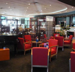 Forest Lake Hotel - Accommodation Nelson Bay 0