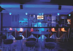 Cambridge Balcony Bar - Accommodation Nelson Bay 0