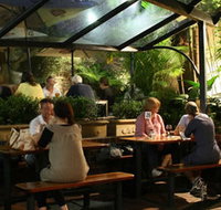 Dicks Hotel - Accommodation Nelson Bay