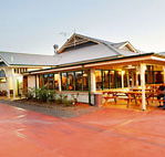 Potters Hotel and Brewery - Accommodation Nelson Bay