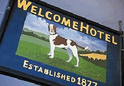 The Welcome Hotel - Accommodation Nelson Bay 1