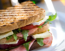 Ashley Hotel - Accommodation Nelson Bay 1