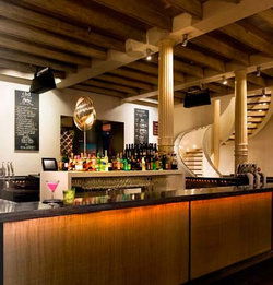 CBD Hotel - Nelson Bay Accommodation.com 1