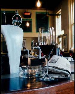 Exeter Hotel - Accommodation Nelson Bay 1