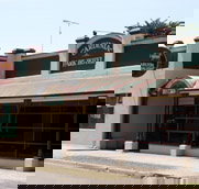 Cardinia Park Hotel - Accommodation Nelson Bay