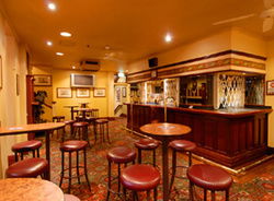 Fortune Of War Hotel - Accommodation Nelson Bay 2