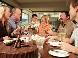 Currumbin RSL - Accommodation Nelson Bay 2