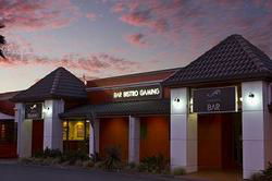 Runaway Bay Tavern - Accommodation Nelson Bay 2