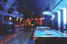Cambridge Balcony Bar - Accommodation Nelson Bay 2