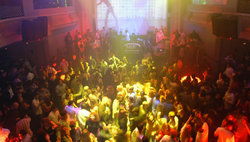 Q Bar - Accommodation Nelson Bay 2