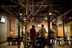 Lady Daly Hotel - Accommodation Nelson Bay 2
