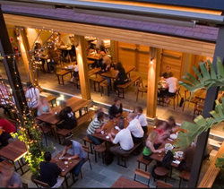 The Bank - Accommodation Nelson Bay 2