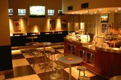 Regatta Hotel - Accommodation Nelson Bay 3