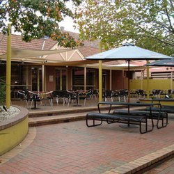Deer Park Hotel - Accommodation Nelson Bay 3