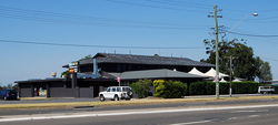 Crossroads Hotel - Accommodation Nelson Bay 3