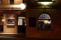 The Kingston Hotel - Accommodation Nelson Bay 3