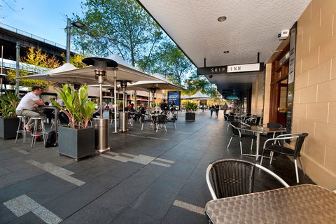 Ship Inn - Nelson Bay Accommodation.com 0