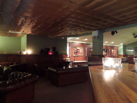 Castle Hill Tavern - Accommodation Nelson Bay 4