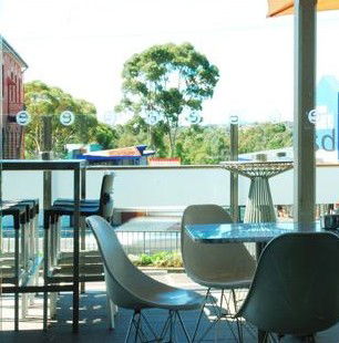 Old England Hotel - Accommodation Nelson Bay 3