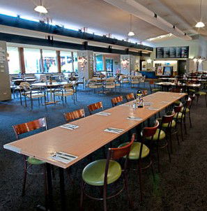 Burvale Hotel - Accommodation Nelson Bay 2