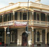 Cathedral Hotel - Accommodation Nelson Bay